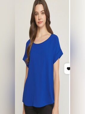 Entro Cobalt Blue Short Sleeve 1X Blouse.      3730